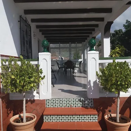 Casa Carmen Nerja 펜션 *